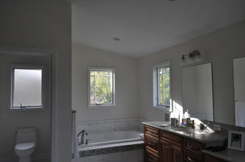 Interior-Toward Tub