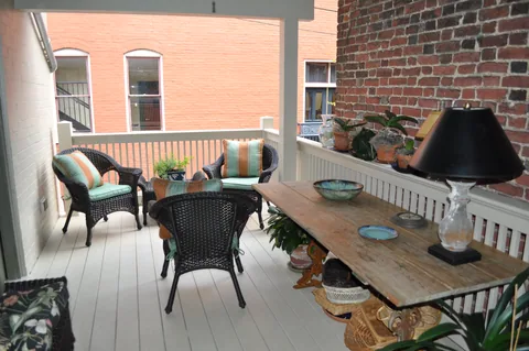 Deck